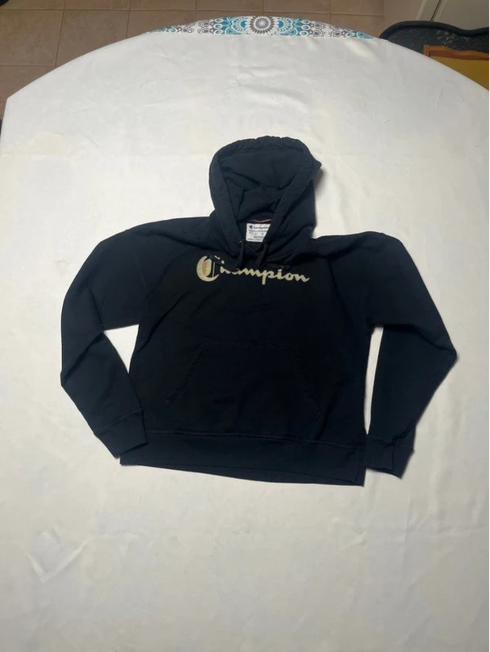 Champion women’s juniors, unisex, small sweat shirt black